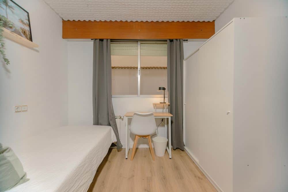 Private room in Valencia