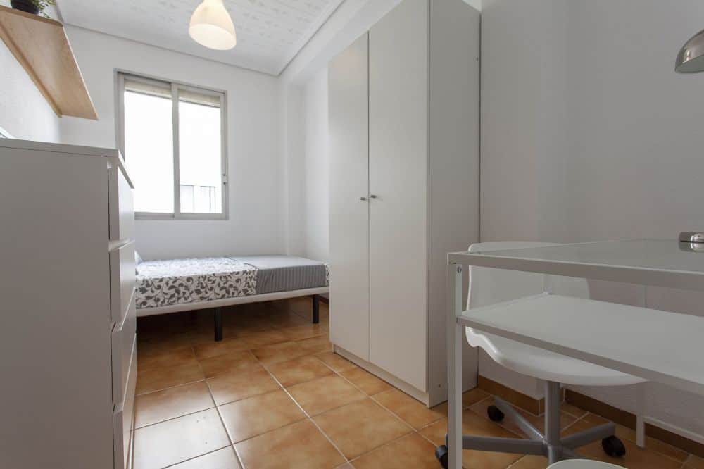 Private room in Valencia