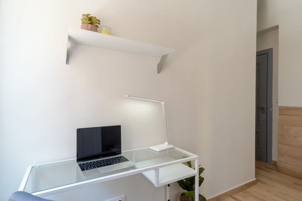 Private room in Madrid photo 4