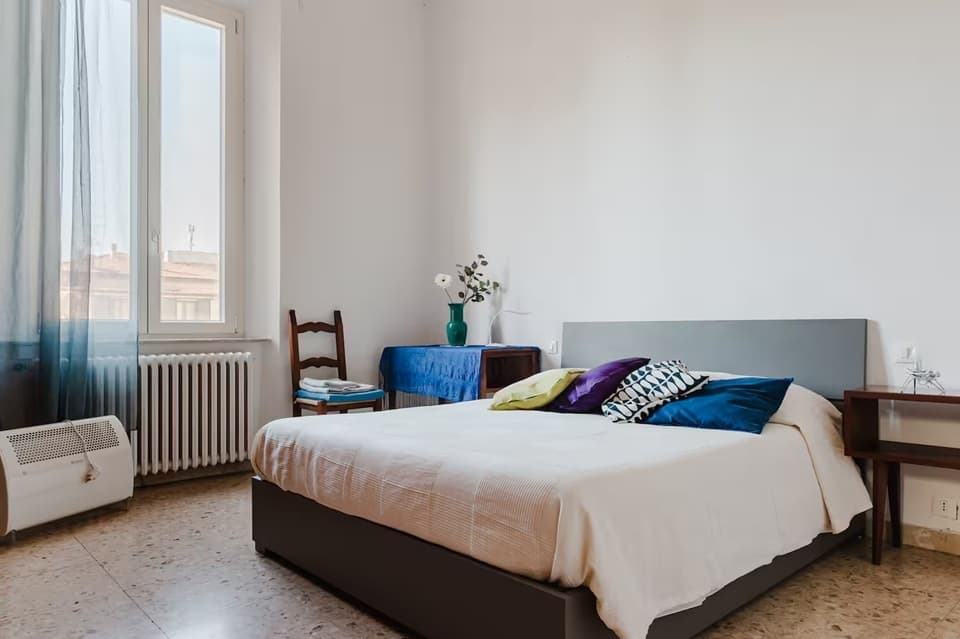 Private room in Pisa