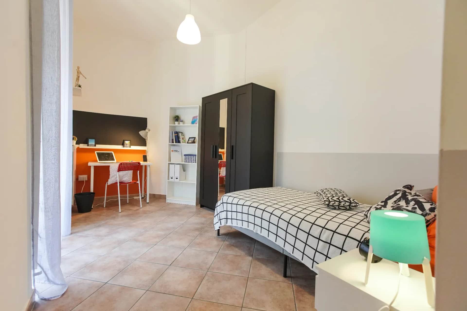 Stanza privata a Naples