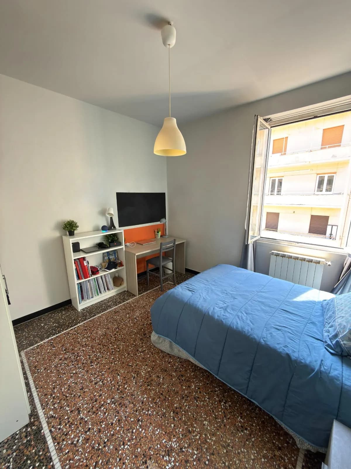 Habitación privada en Genoa